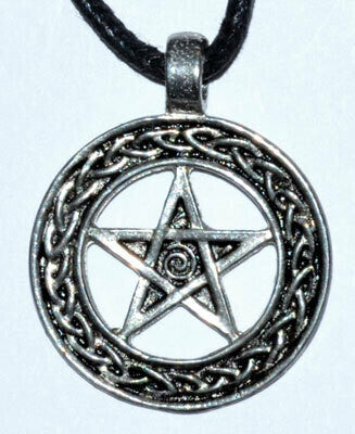 Internal Change pendant