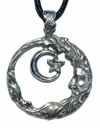 Wicca Wisdom pendant